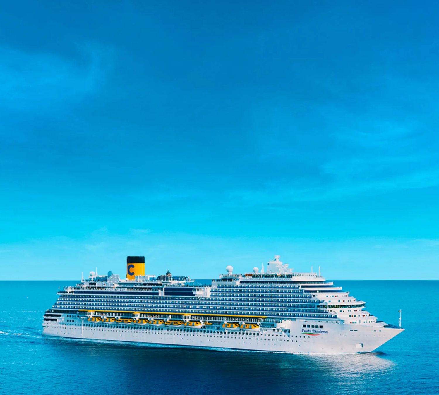 COSTA DIADEMA – NAVIDAD